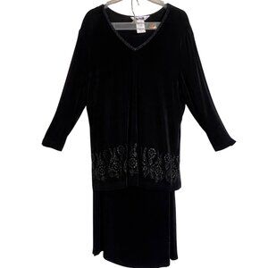 VGT Nina Piccalino 2-Piece Black Velvet Skirt Set W/ Beaded Detail Size 16 USA